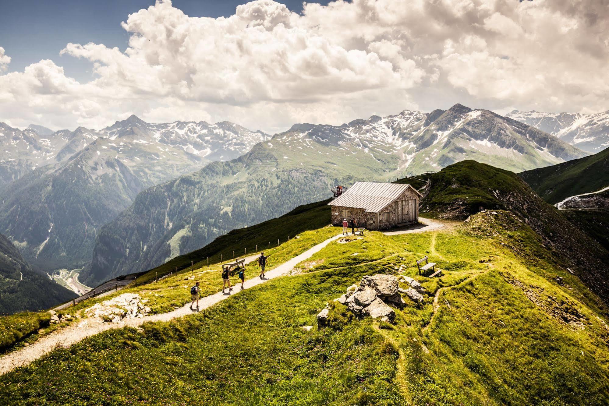 Alpenparks Residence Bad Hofgastein - Gratis Thermeneintritt Luaran gambar